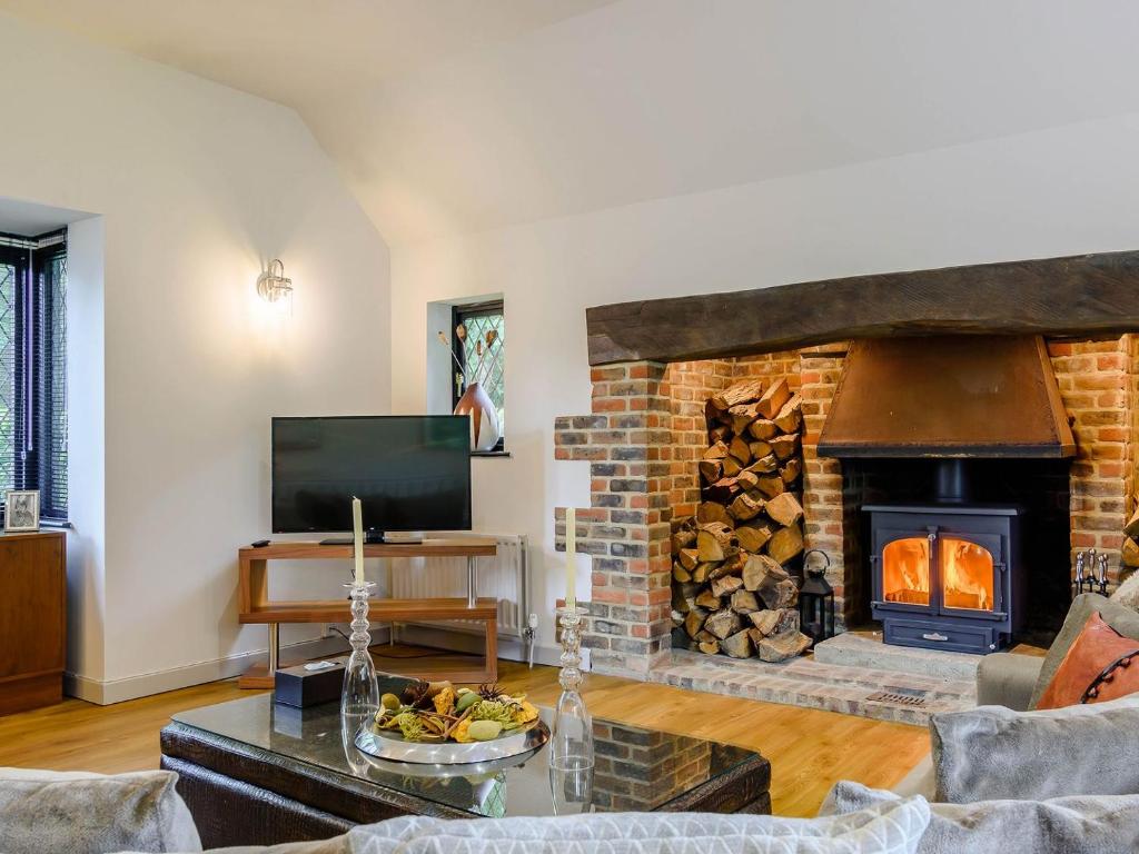 Holiday home Furnace House Annexe, Felbridge, UK - Booking.com