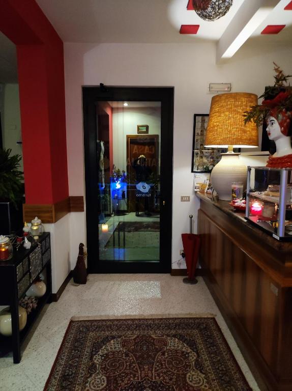 Kuchyň nebo kuchyňský kout v ubytování Casapatrizia B&B Sirmione