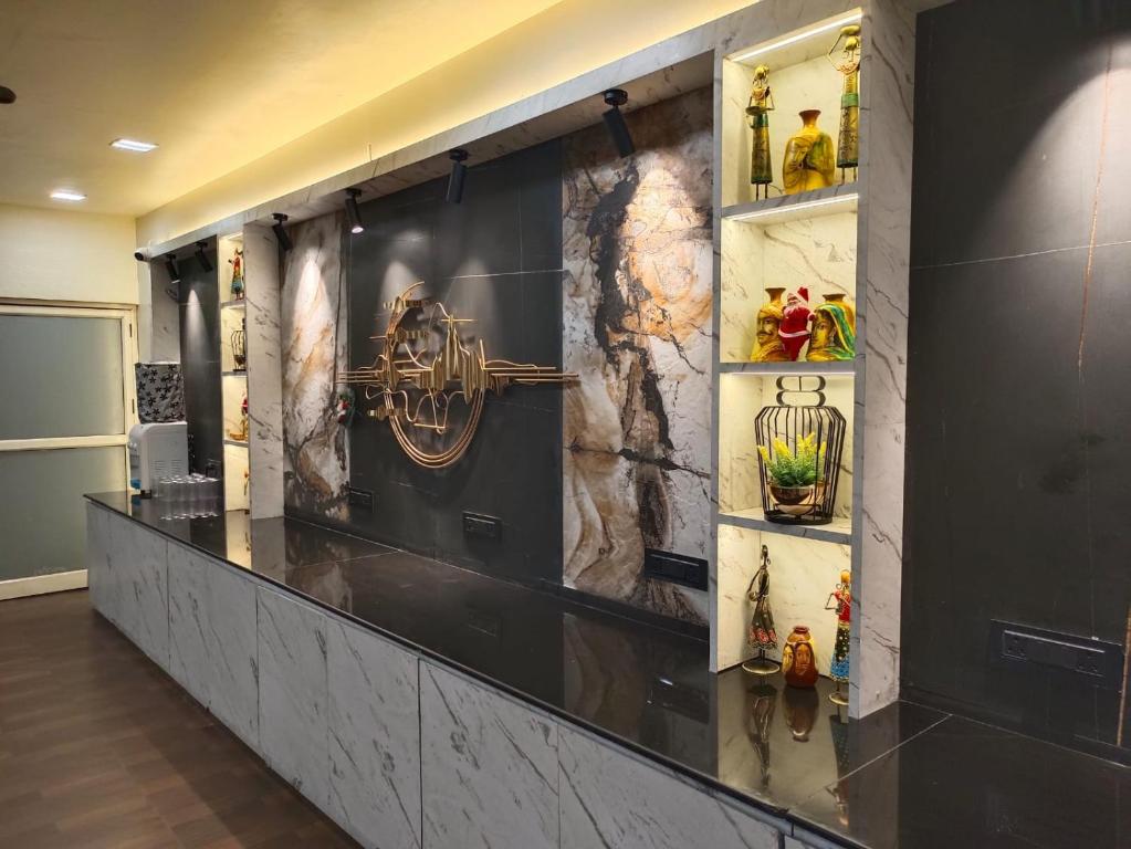 Fotografie z fotogalerie ubytování Hotel Sai Miracle v destinaci Širdi