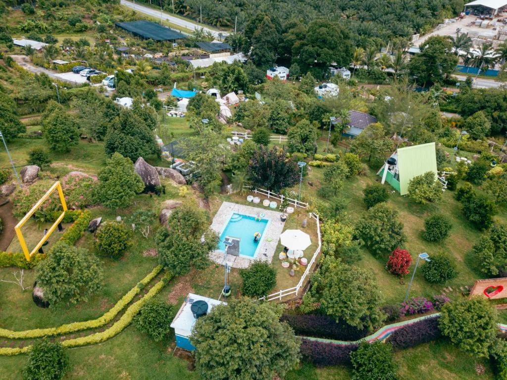 Bazén v ubytování Durian Ecolodge nebo v jeho okolí