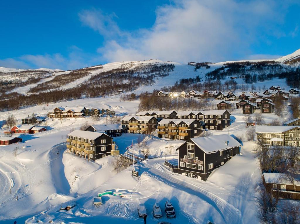 an aerial view of a resort in the snow at Oppdal Alpintun in Oppdal