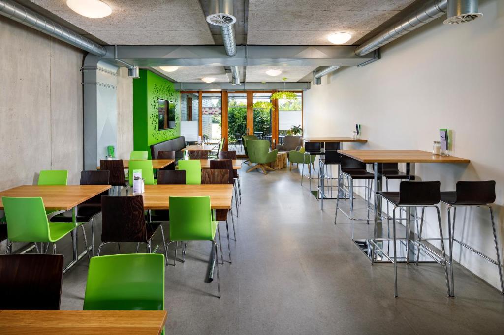 Backpackers Villa Sonnenhof - Hostel Interlaken - Resim 13