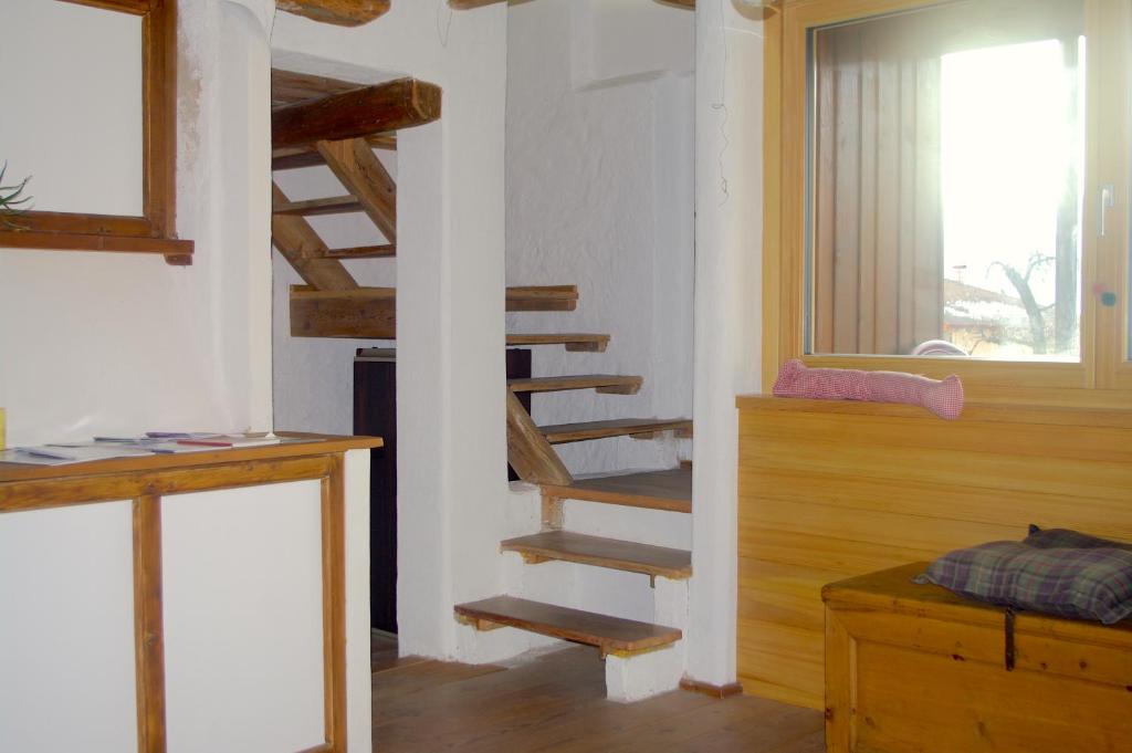Palanda nebo palandy na pokoji v ubytování La Casa Altrui - Loft incantevole, open space