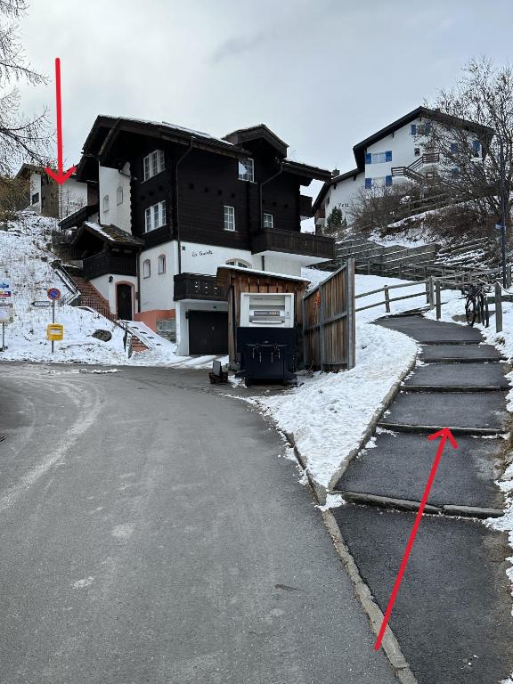 Dachwohnung mit Charme im Haus Luchre, Zermatt v zimě