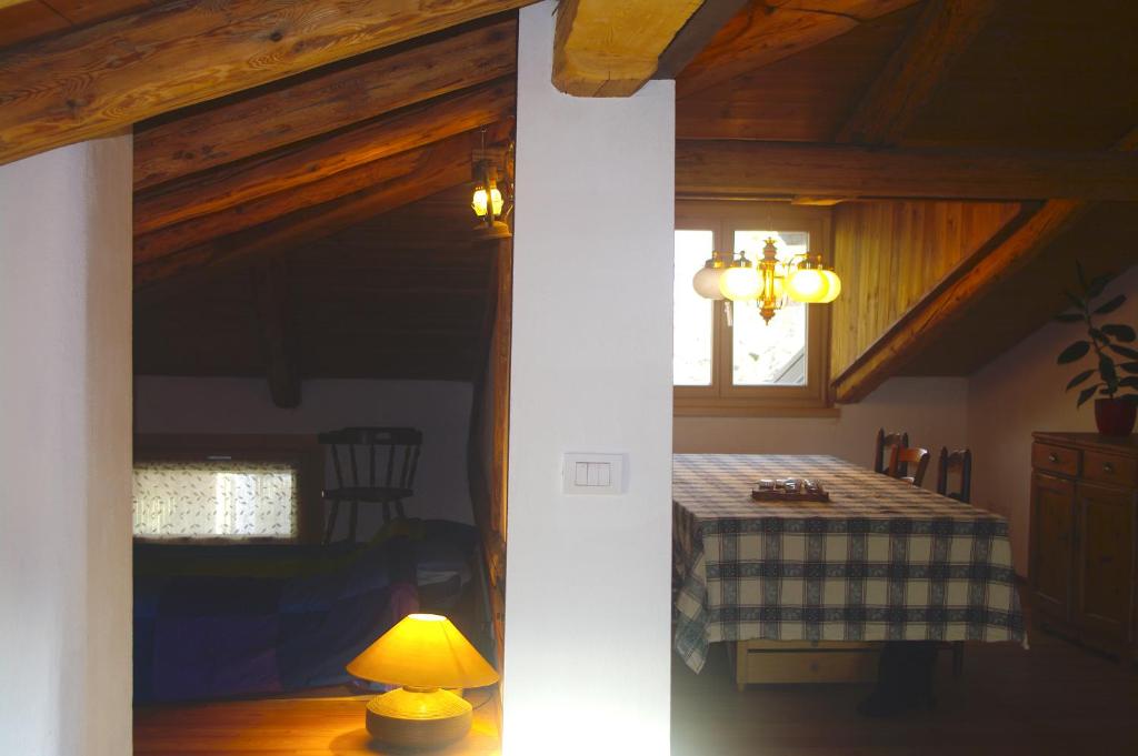Postel nebo postele na pokoji v ubytování La Casa Altrui - Loft incantevole, open space
