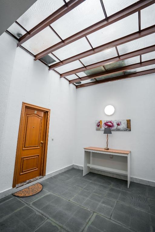 Kép QH Ayuntamiento 02 szállásáról Granadában a galériában