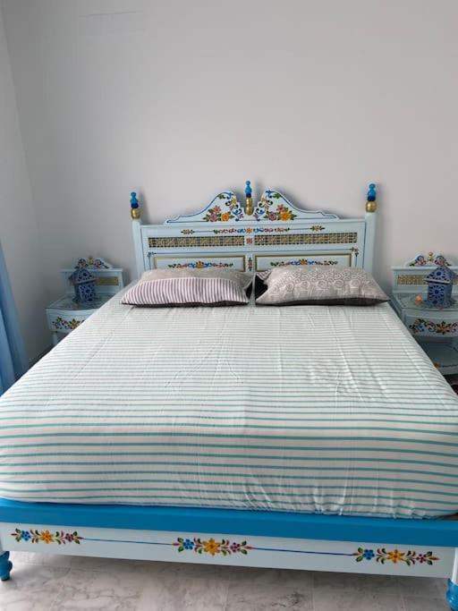 Postel nebo postele na pokoji v ubytování Marsa Central Splendid Appart 2