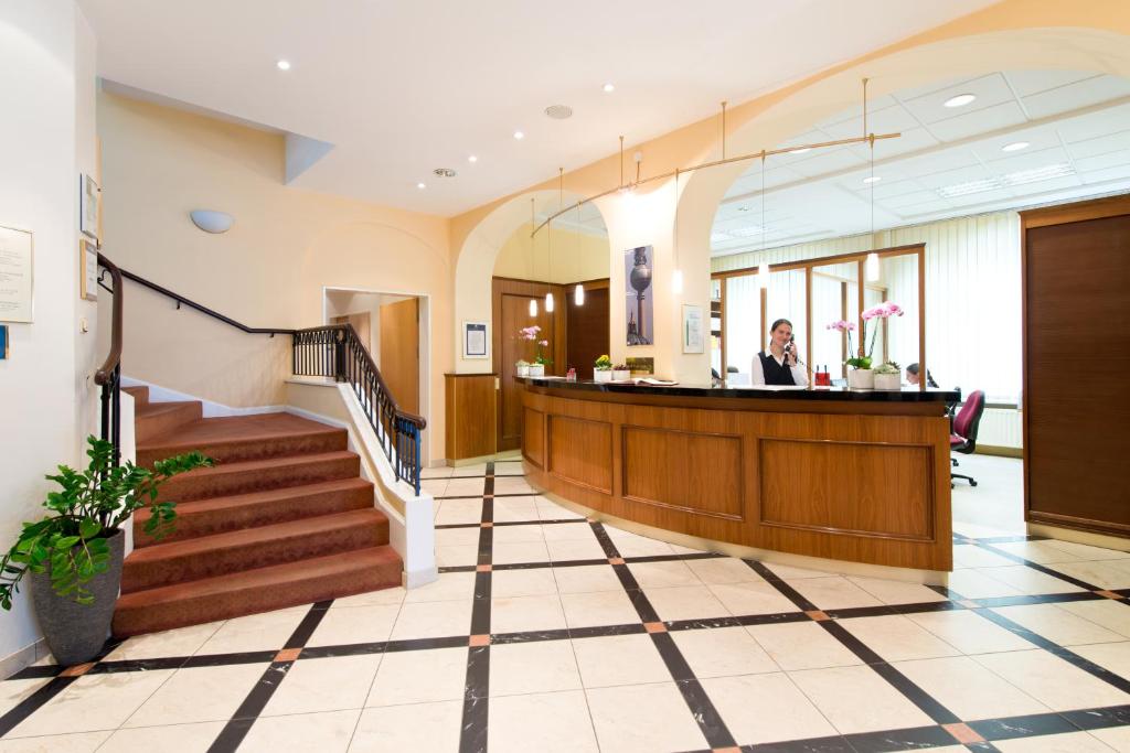 Vstupní hala nebo recepce v ubytování martas Hotel Albrechtshof Berlin