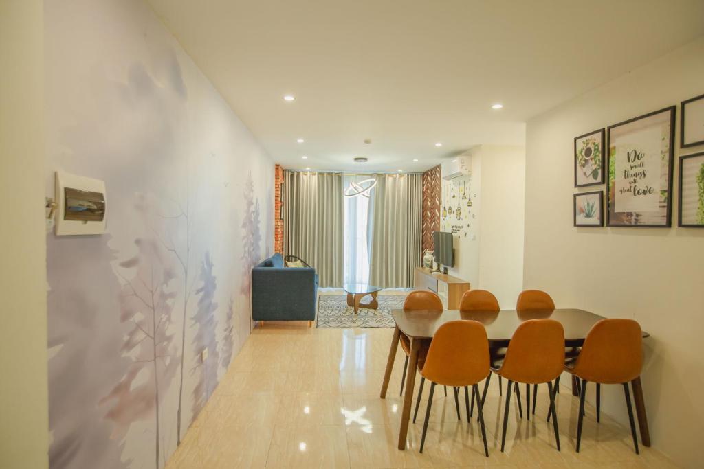 Đông's Homestay Hạ Long - 三居室公寓