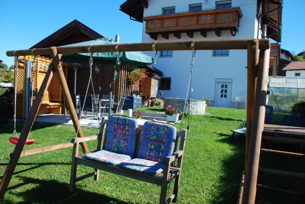 Fotografie z fotogalerie ubytování Ferienwohnung Christina v destinaci Mauth