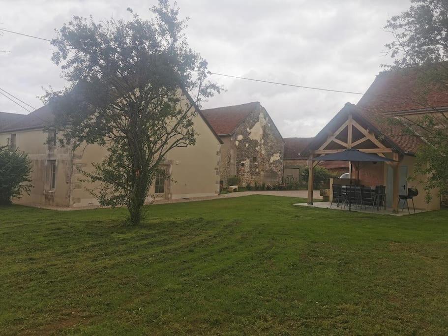 Budova, v ktorej sa dovolenkový dom nachádza