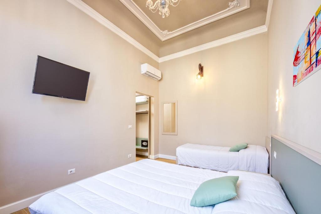 Hotel Bijou Roof Terrace - Resim 36