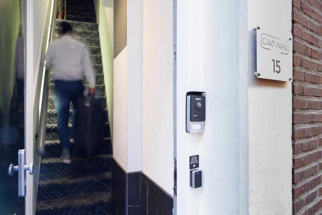 Ciao Papa Hotel Amsterdam Central Station - Resim 12