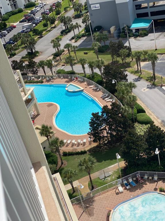 Πισίνα στο ή κοντά στο 122 Seascape Dr Unit 1406