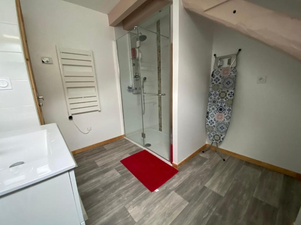 Kúpeľňa v ubytovaní Le cosy de la vologne