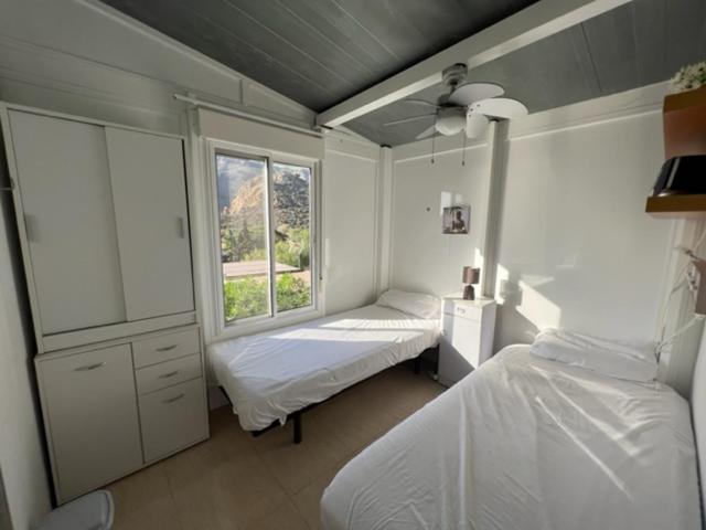 Bungalow Camping naturista El Portus nr 43 Cartagena, Murcia ...