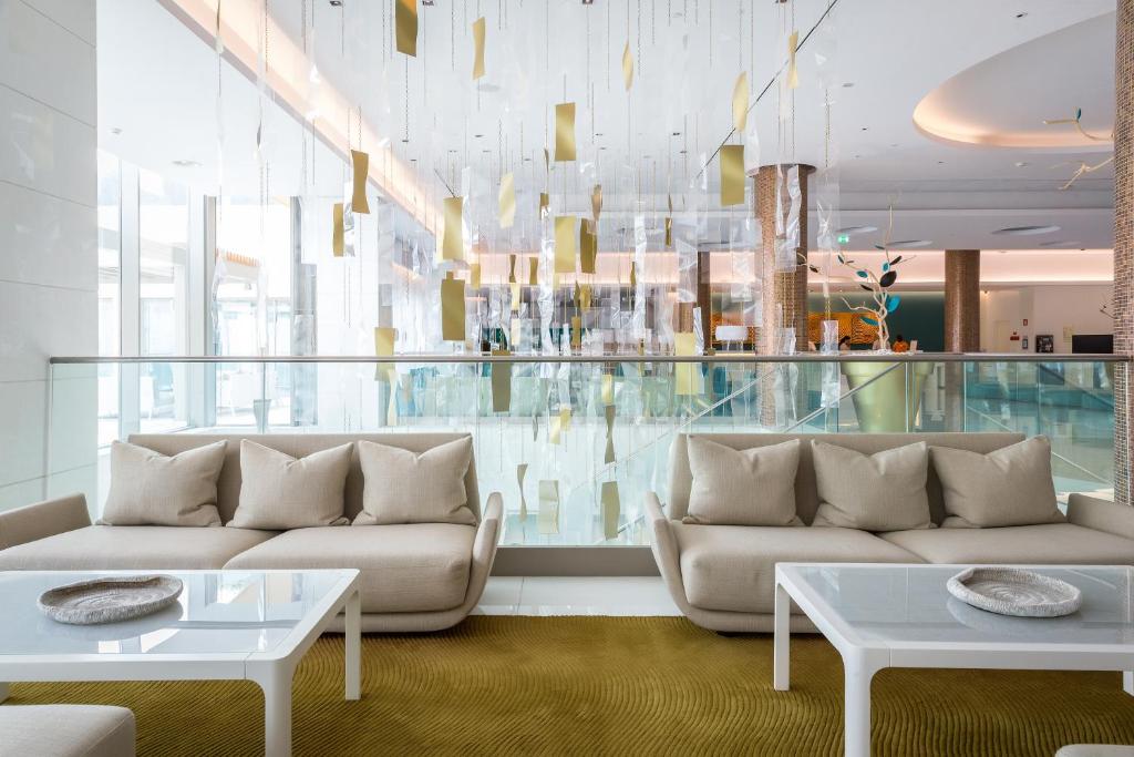 Posezení v ubytování EPIC SANA Algarve Hotel