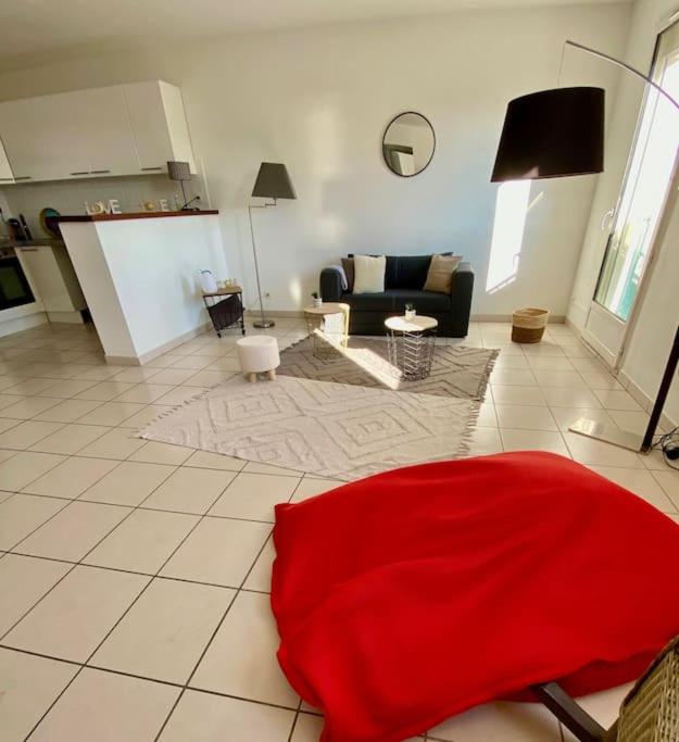 Appartement cosy. Merville centre. Proche aéroport et Parc Exposition, Merville (updated prices