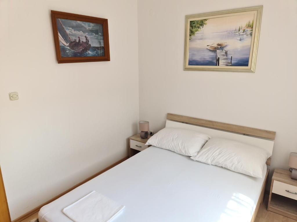 Postel nebo postele na pokoji v ubytování Apartman Branka