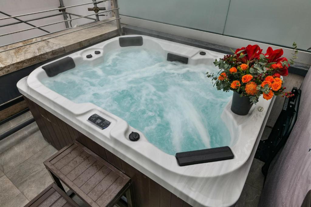 PRESTIGE BOUTIQUE APARTHOTEL -Piazza Duomo - King Suite Con Baño De Spa