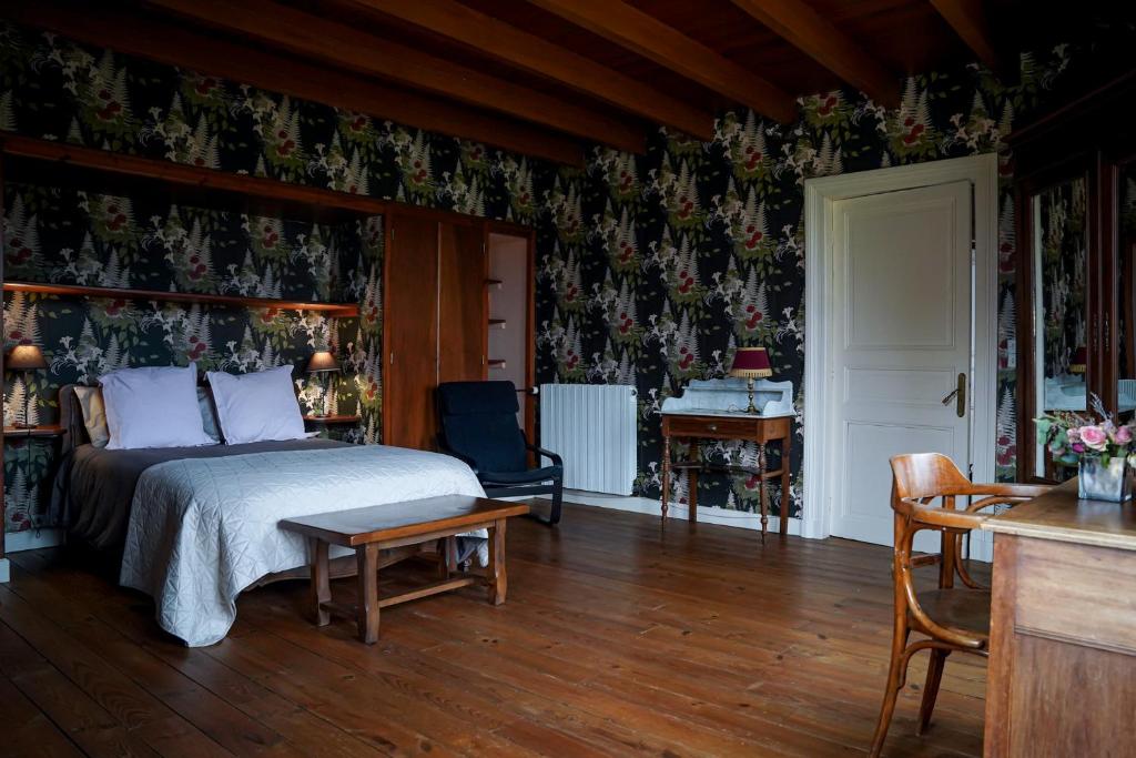 Chambre confortable dans maison bourgeoise - Tweepersoonskamer Met Uitzicht Op De Tuin
