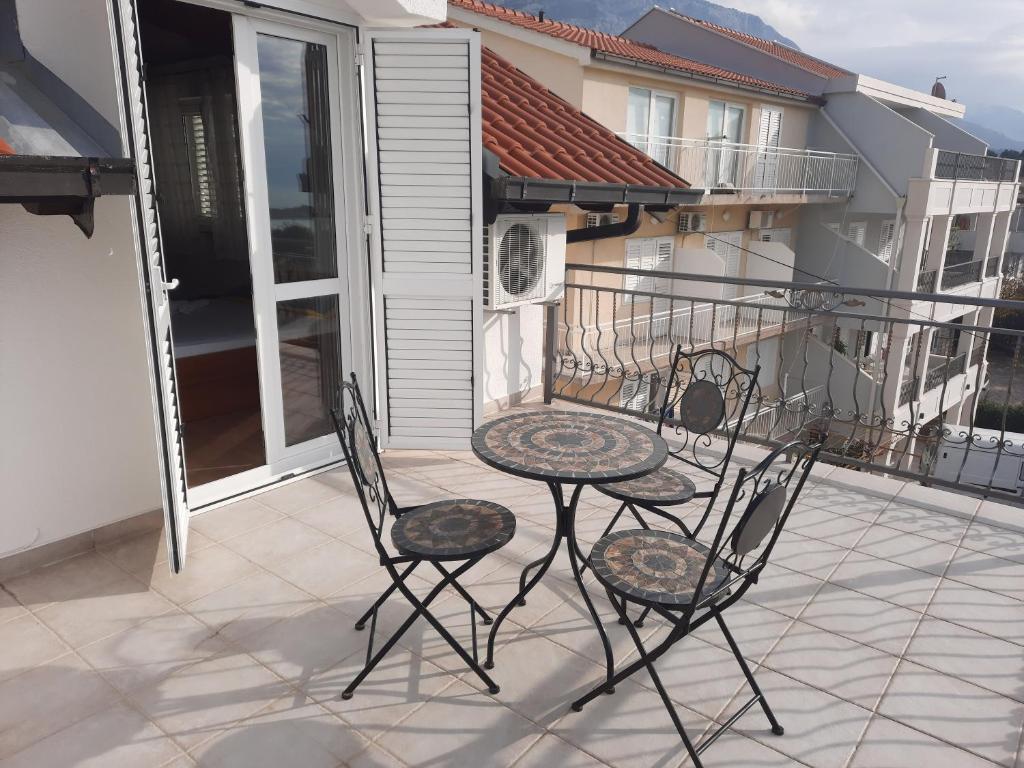 Balkón alebo terasa v ubytovaní Apartments Rose Loboja