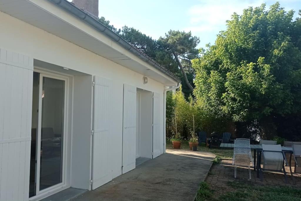 Zahrada ubytování 400m de la plage Maison 3 chambres avec jardin