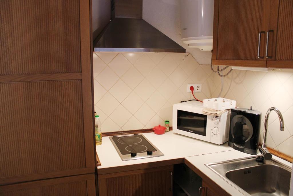 A cozinha ou cozinha compacta de Casa da Moeda