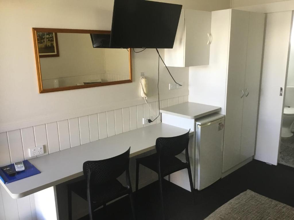 Kuchyň nebo kuchyňský kout v ubytování Charleville Waltzing Matilda Motor Inn