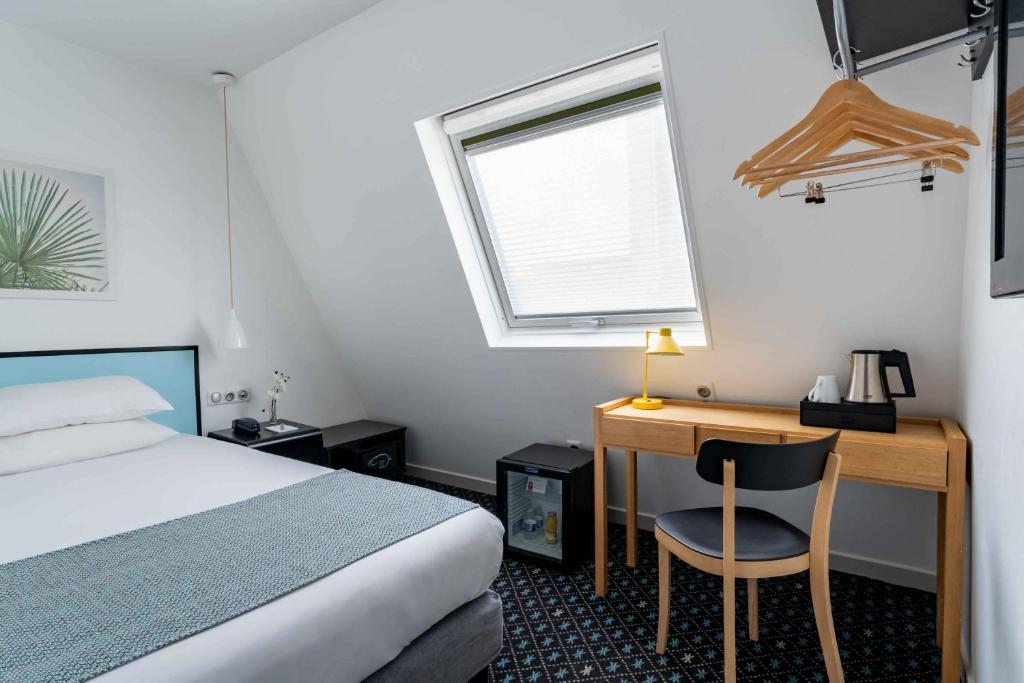 Ліжко або ліжка в номері Hotel Palm - Astotel