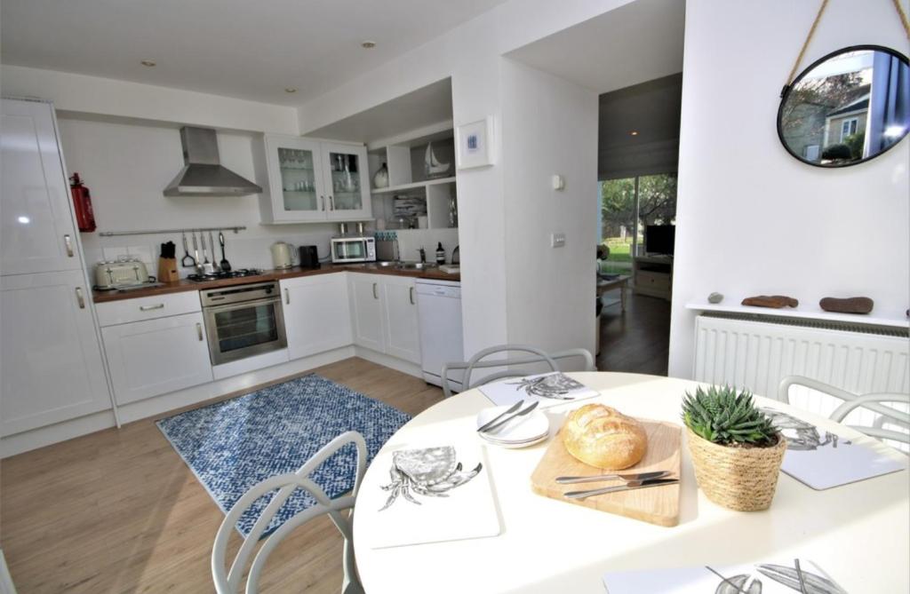 West Bay Cottages Yarmouth Isle of Wight - Maison De Deux Chambres