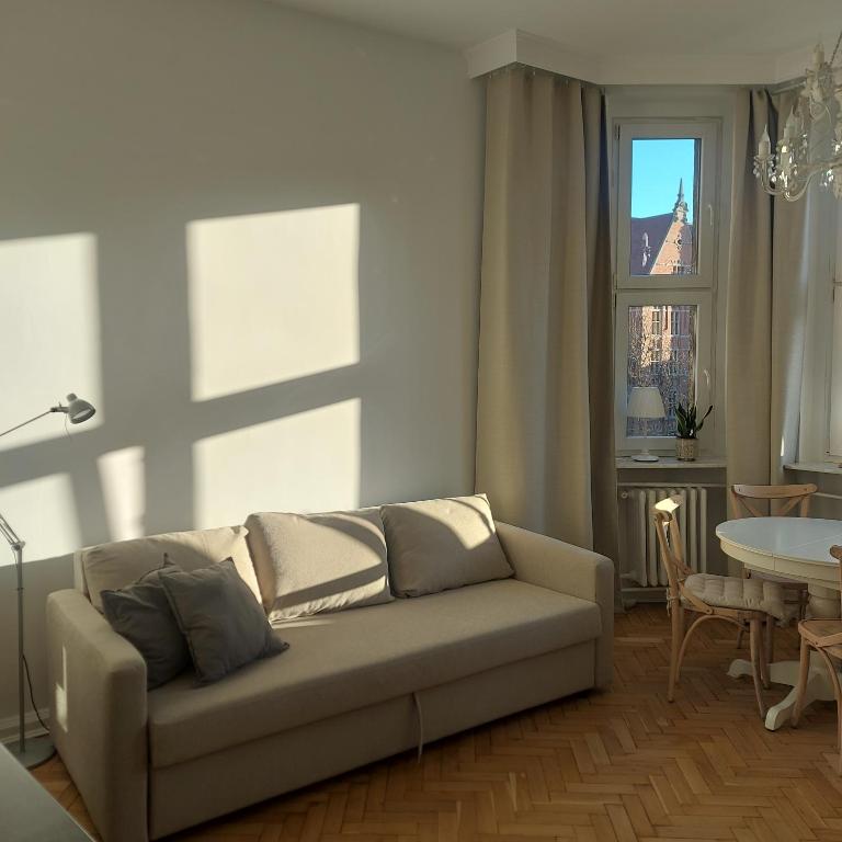 Posedenie v ubytovaní Apartament w kamienicy w sercu miasta Szczecin Wały Chrobrego
