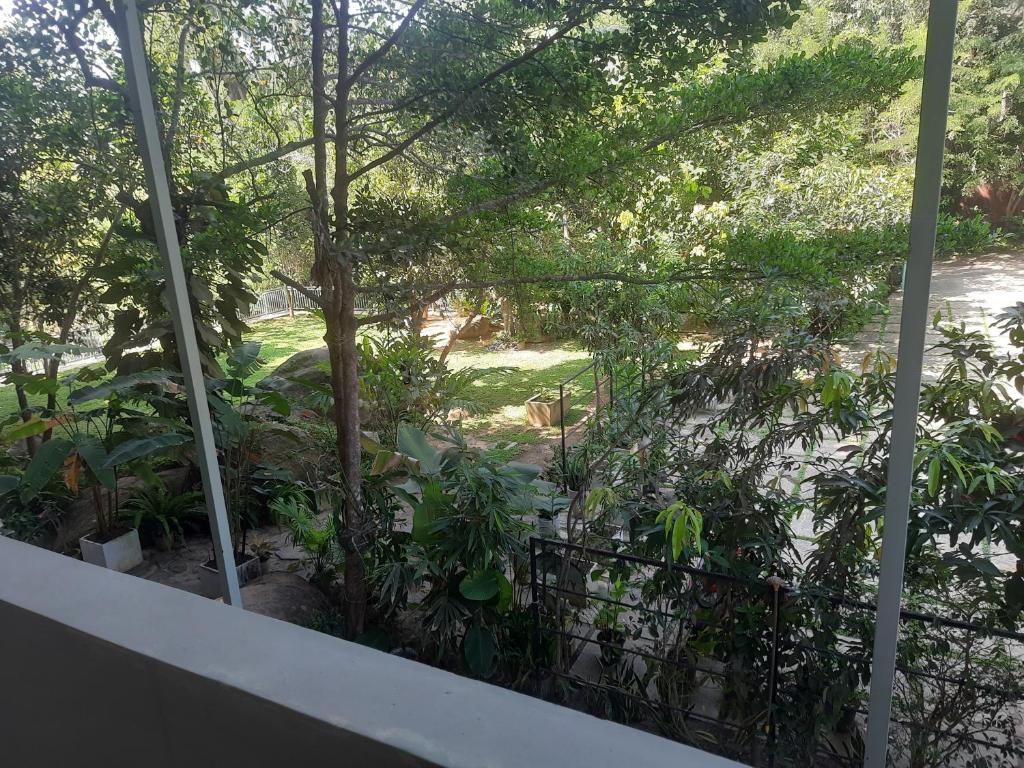 Hotel Paradiso, - 18