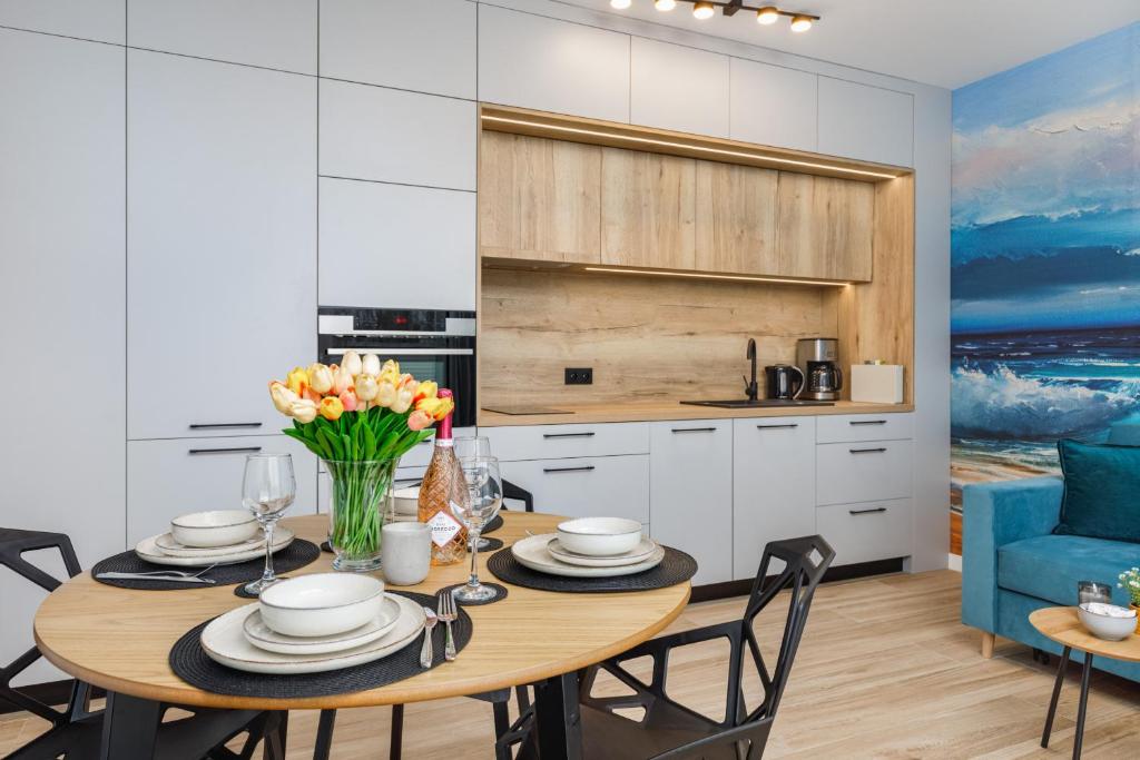 Kuchyňa alebo kuchynka v ubytovaní Green Square Apartments Świnoujście by Noclegi Renters