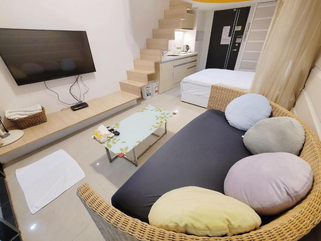 TV i/ili multimedijalni sistem u objektu 暖暖窩溫泉湯旅