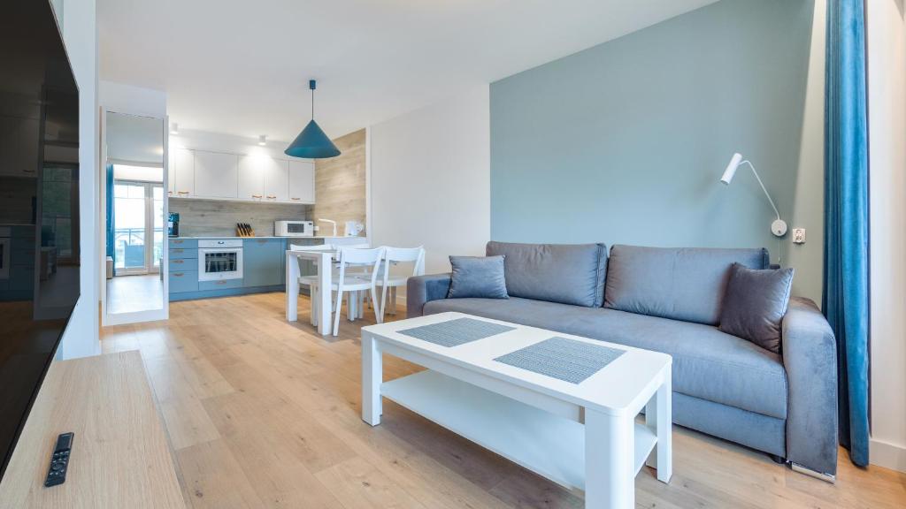 Port Krynica, Sun & Snow - One-Bedroom Apartment