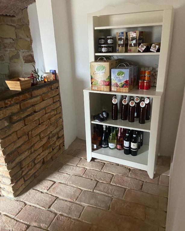 Kuchyň nebo kuchyňský kout v ubytování Roubenka Doubravice