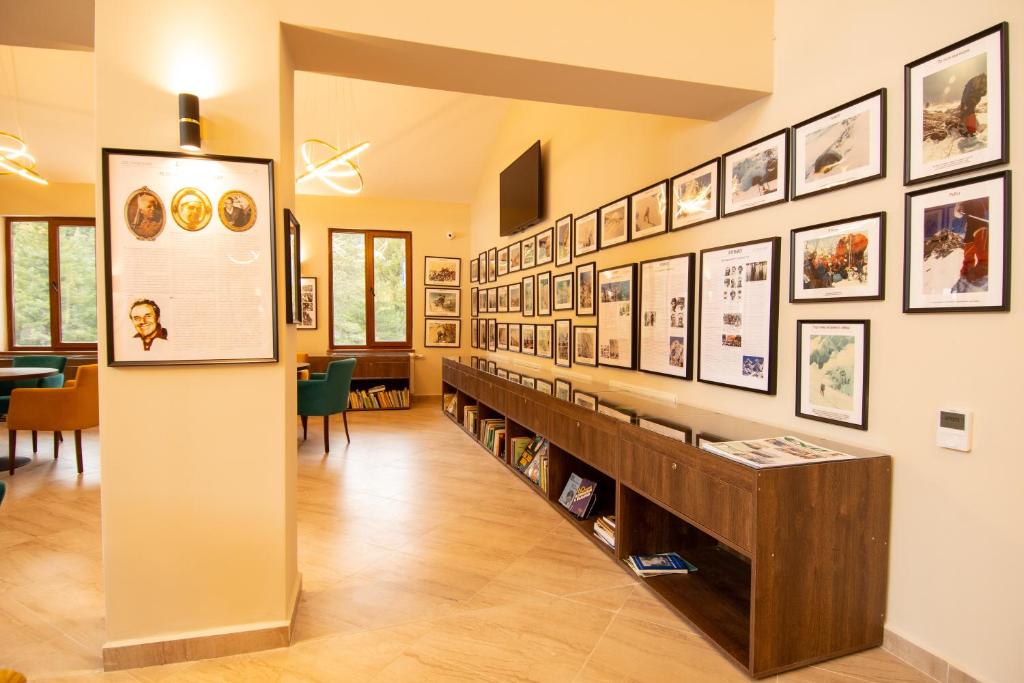 Fotografie z fotogalerie ubytování Hotel Alpinist, Malyovitsa v destinaci Govedarci