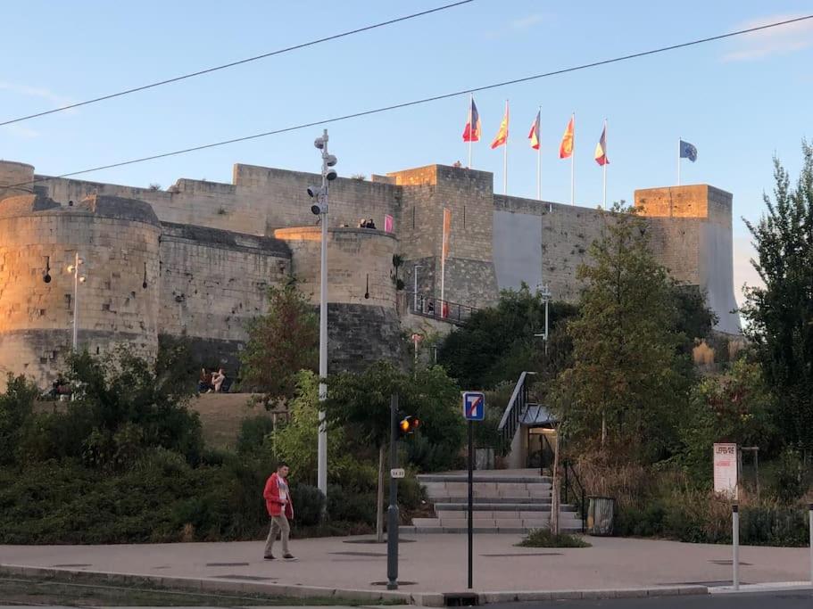 Fotografia z galérie ubytovania Abbaye aux hommes, un charmant cocon pour 2,3 ou 4! v destinácii Caen