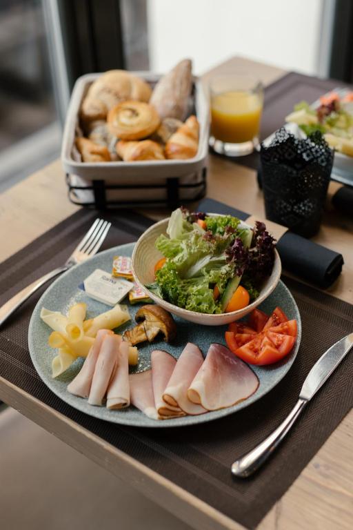 Hotel Moments Budapest by Continental Group - Resim 5