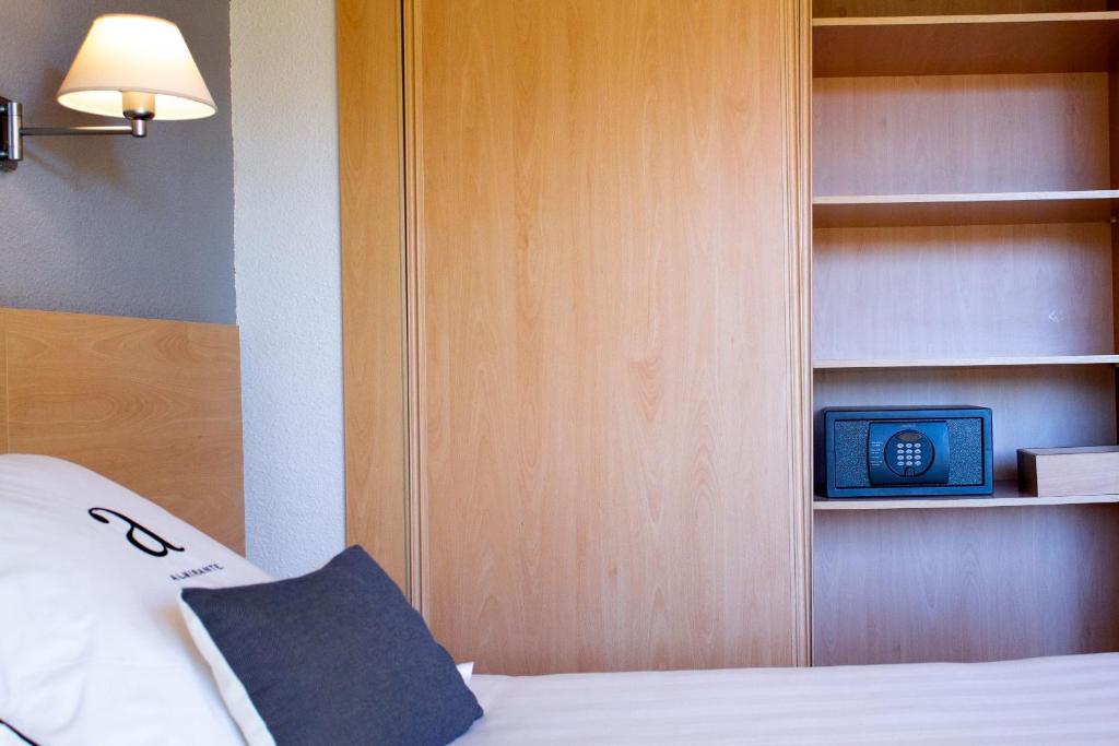 Hotel Almirante, Alicante – Updated 2023 Prices