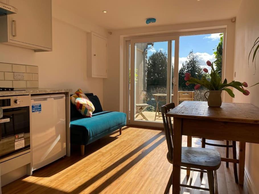 Gallery image of Ashcroft Apartment - Small Home Away From Home in Ashburton