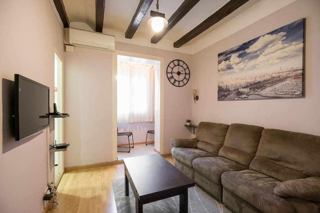 אזור ישיבה ב-Consell Cent apartment I 3 dormitorios Eixample