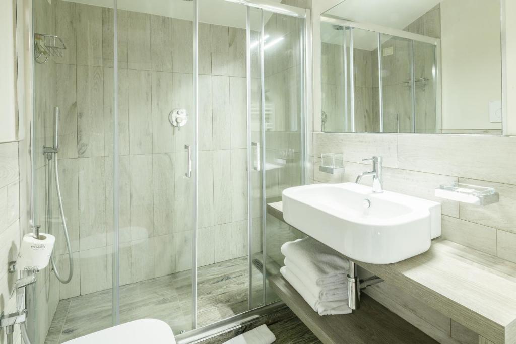 Si Montalcino Hotel - Standard-Dreibettzimmer