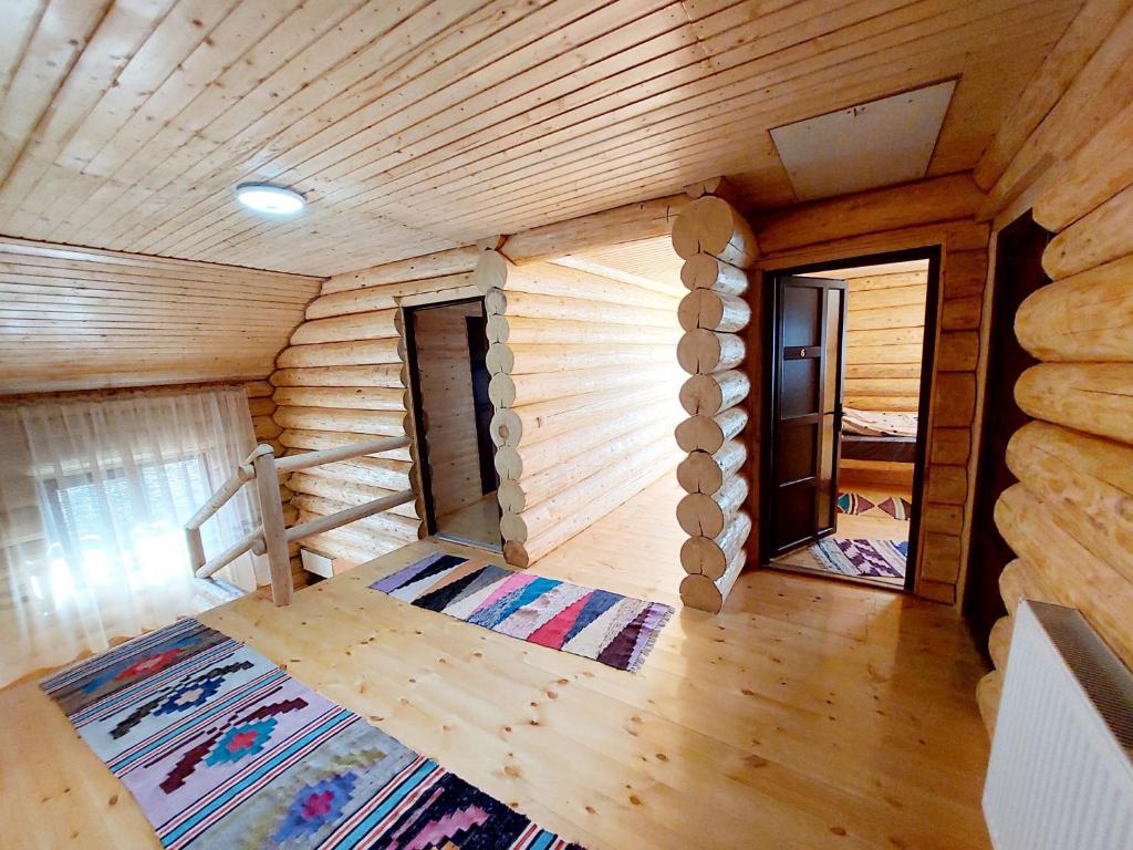 Postel nebo postele na pokoji v ubytování Cabana Colț De Munte