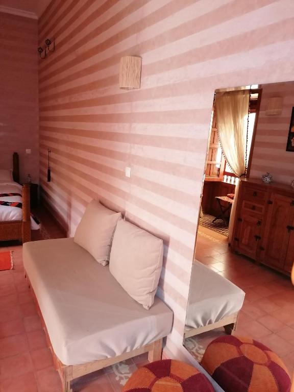 Posezení v ubytování DAR MAR'OUKA , Maison d'hôtes