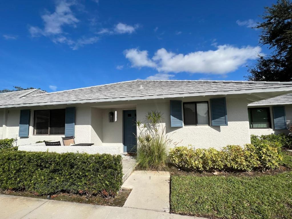 Dreamy PGA National Club Cottage, Palm Beach Gardens (updated prices 2024)