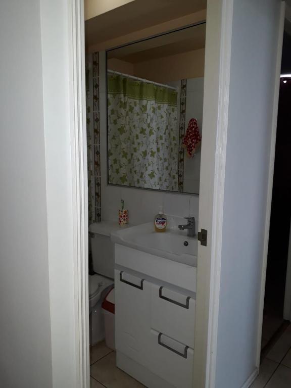 Departamento 5 minutos Playa cavancha - 三居室公寓
