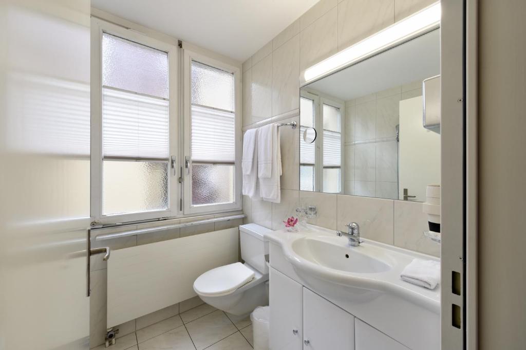 Koupelna v ubytování Hotel Engel