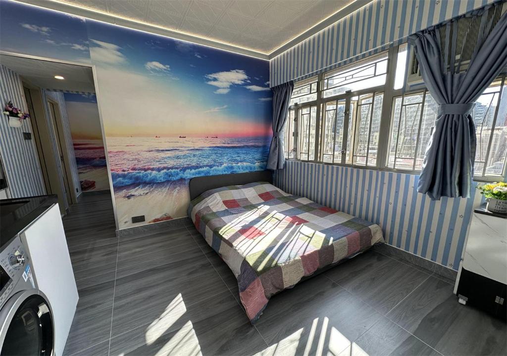 Postel nebo postele na pokoji v ubytování 3BR Romantic apt, 2mins MTR, 8pax